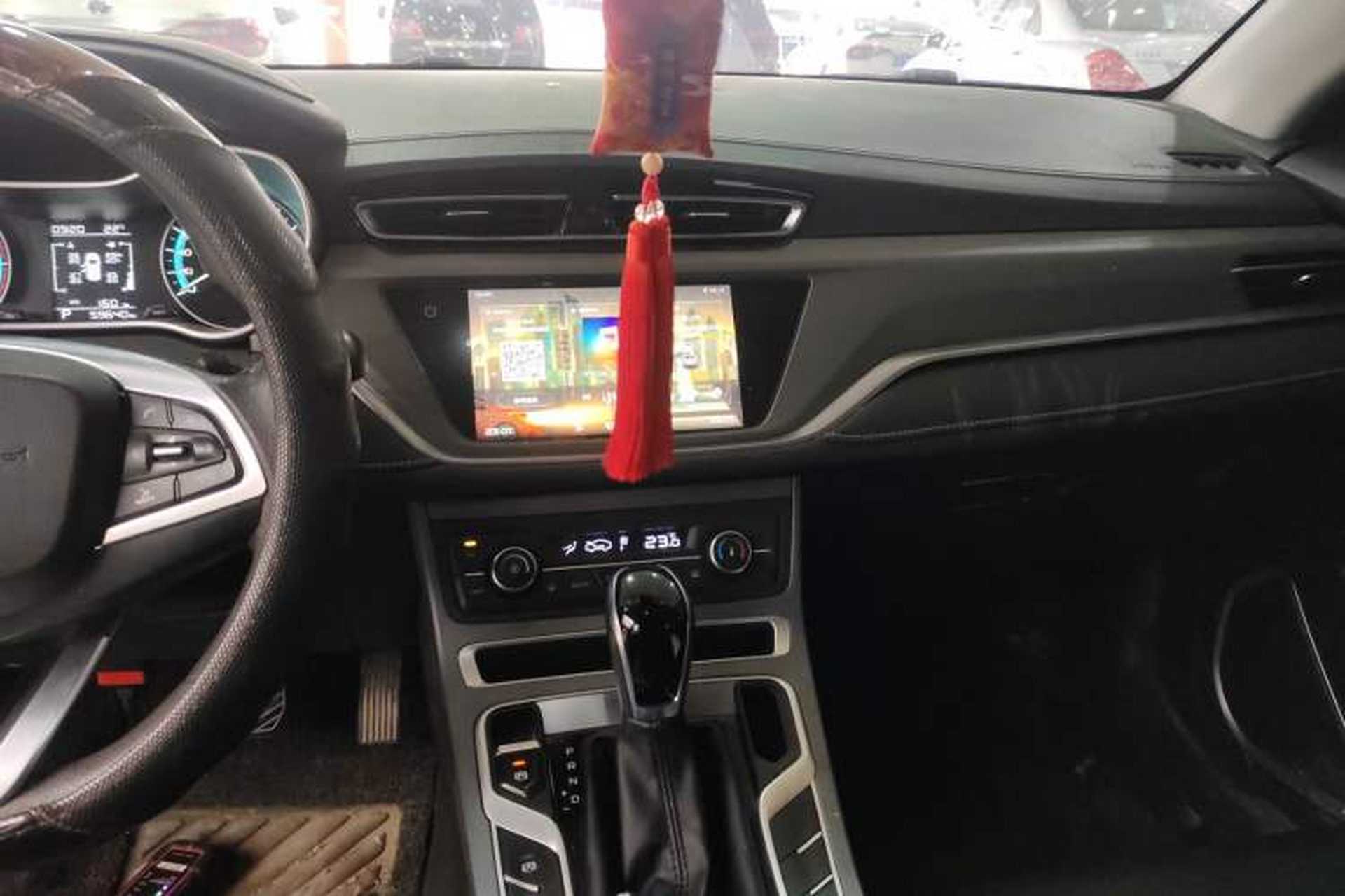 Used Geely Auto Emgrand 2021 UP 1.5L CVT Luxury Model Audio And AC Panel