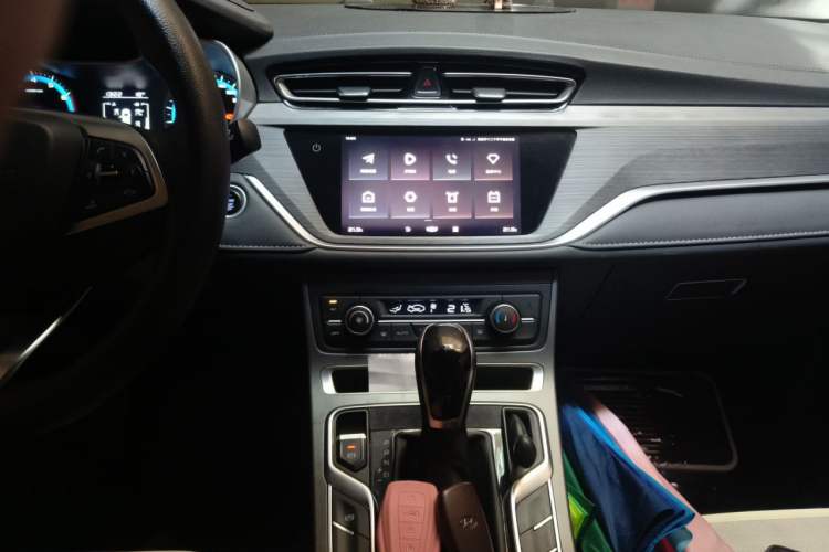 Used Geely Auto Emgrand 2021 UP 1.5L CVT Luxury Model Audio And AC Panel