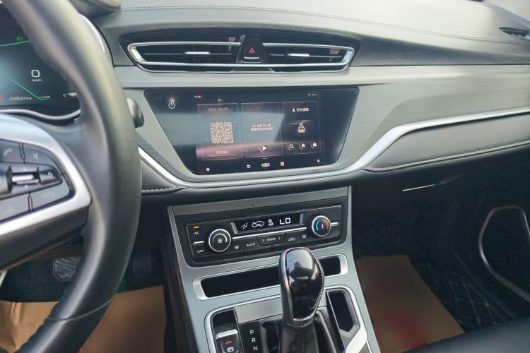 Used Geely Auto Emgrand 2021 UP 1.5L CVT Advanced Edition Audio And AC Panel