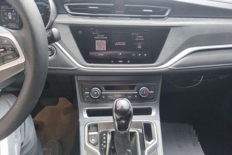 Used Geely Auto Emgrand 2021 UP 1.5L CVT Luxury Model Audio And AC Panel