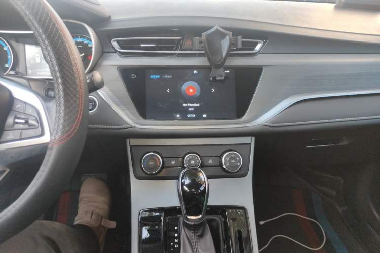 Used Geely Auto Emgrand 2021 UP 1.5L CVT Comfort Model Audio And AC Panel