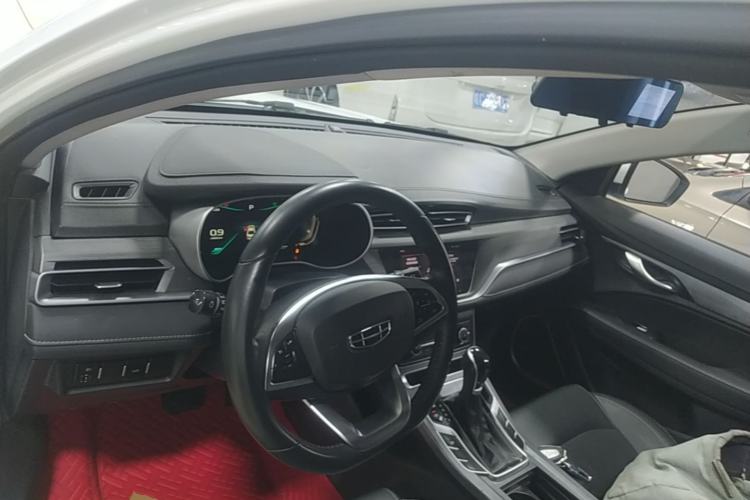 Used Geely Auto Emgrand 2021 UP 1.5L CVT Advanced Edition Center Console