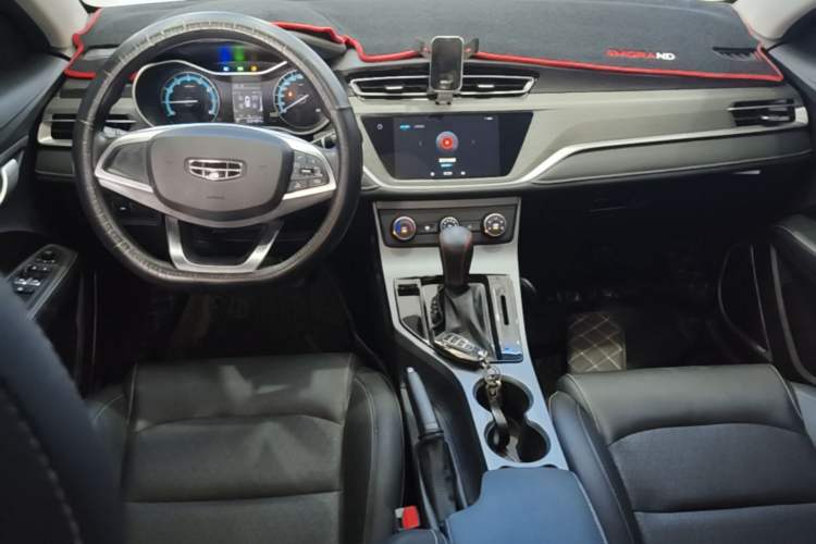 Used Geely Auto Emgrand 2021 UP 1.5L CVT Comfort Model Center Console