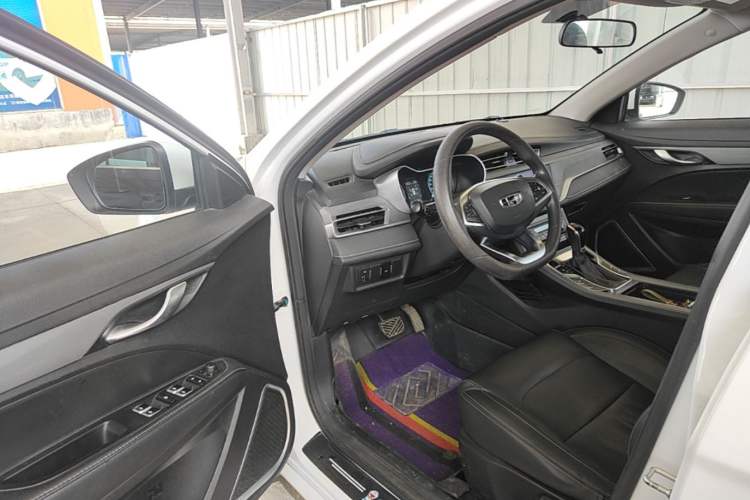 Used Geely Auto Emgrand 2021 UP 1.5L CVT Luxury Model Driver Seat