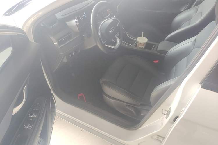 Used Geely Auto Emgrand 2021 UP 1.5L CVT Luxury Model Driver Seat