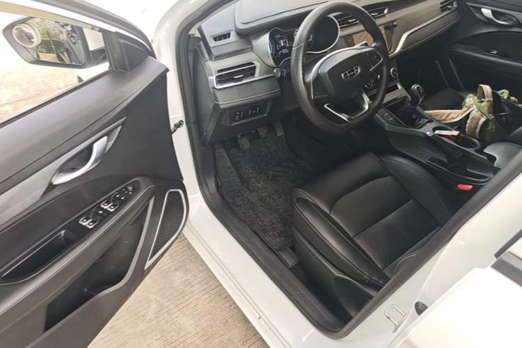 Used Geely Auto Emgrand 2021 UP 1.5L Manual Comfort Model Driver Seat