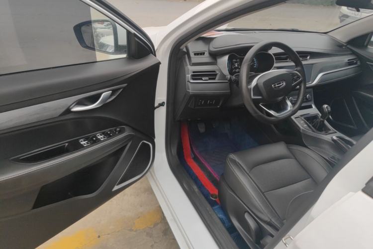 Used Geely Auto Emgrand 2021 UP 1.5L Manual Luxury Model Driver Seat