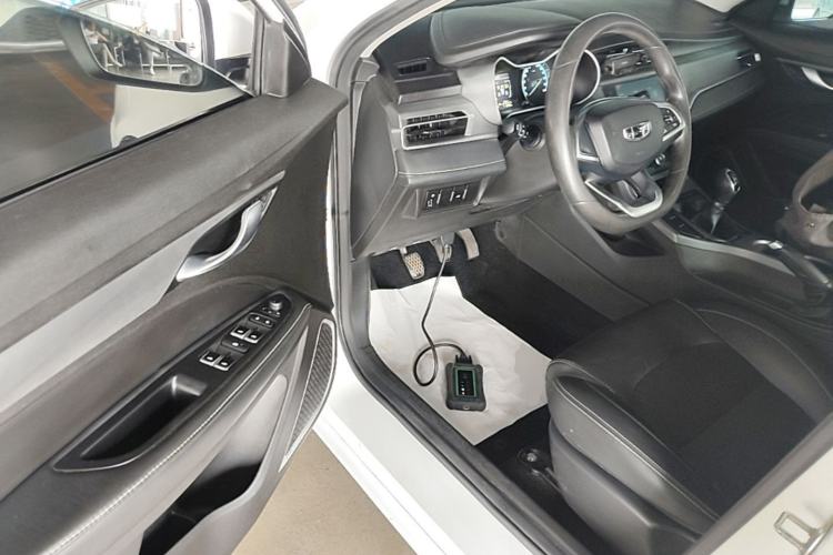 Used Geely Auto Emgrand 2021 UP 1.5L Manual Comfort Model Driver Seat