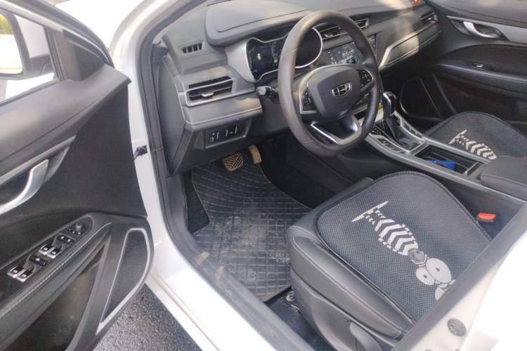 Used Geely Auto Emgrand 2021 UP 1.5L CVT Luxury Model Driver Seat