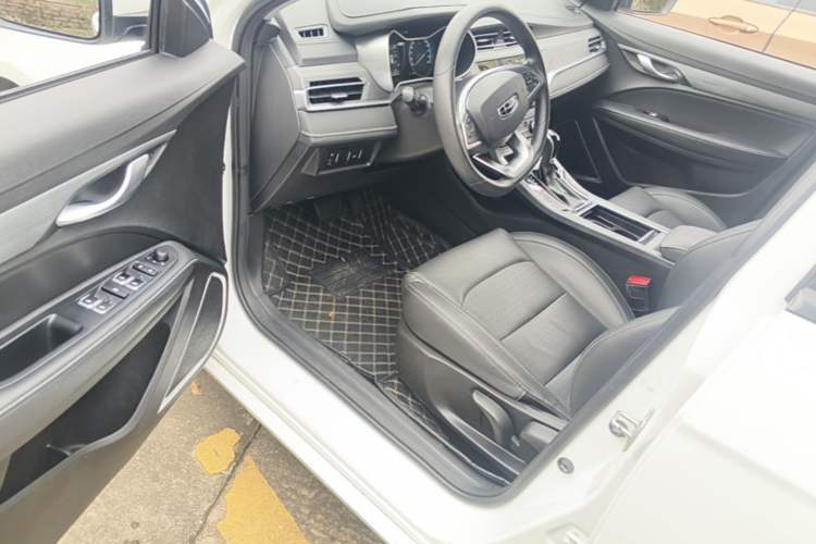 Used Geely Auto Emgrand 2021 UP 1.5L CVT Luxury Model Driver Seat