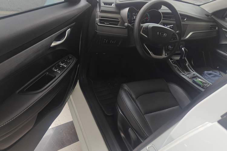 Used Geely Auto Emgrand 2021 UP 1.5L CVT Luxury Model Driver Seat