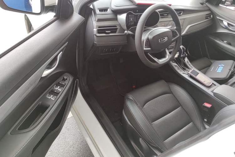 Used Geely Auto Emgrand 2021 UP 1.5L CVT Luxury Model Driver Seat