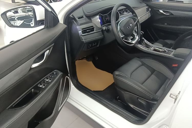 Used Geely Auto Emgrand 2021 UP 1.5L CVT Luxury Model Driver Seat