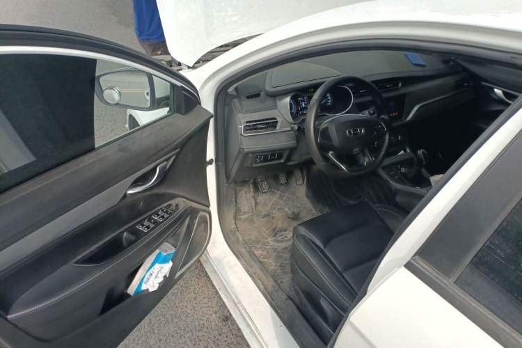Used Geely Auto Emgrand 2021 UP 1.5L Manual Luxury Model Driver Seat