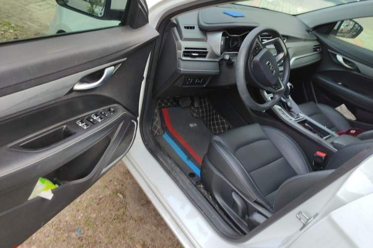 Used Geely Auto Emgrand 2021 UP 1.5L CVT Luxury Model Driver Seat