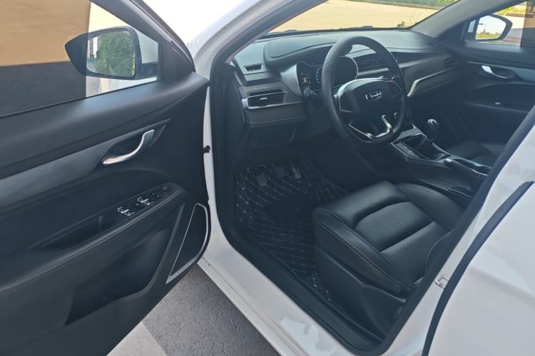 Used Geely Auto Emgrand 2021 UP 1.5L Manual Comfort Model Driver Seat