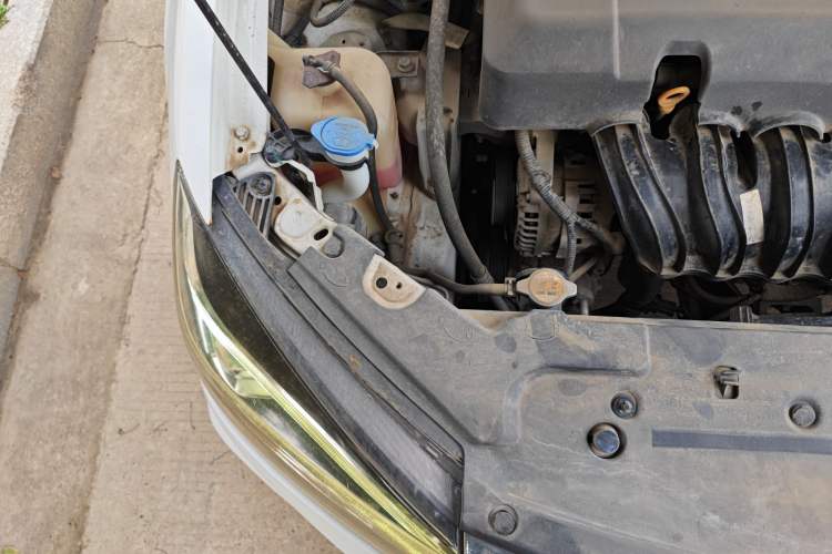 Used Geely Auto Emgrand 2021 UP 1.5L CVT Advanced Edition Engine Bay Right