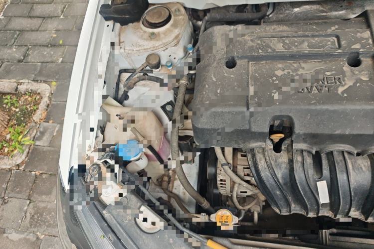 Used Geely Auto Emgrand 2021 UP 1.5L Manual Luxury Model Engine Bay Right