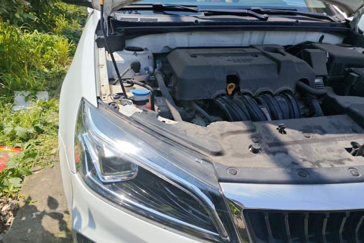 Used Geely Auto Emgrand 2021 UP 1.5L CVT Navigation Edition Engine Bay Right