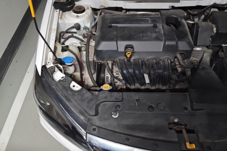 Used Geely Auto Emgrand 2021 UP 1.5L CVT Luxury Model Engine Bay Right