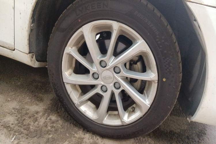 Used Geely Auto Emgrand 2021 UP 1.5L CVT Luxury Model Exterior 1