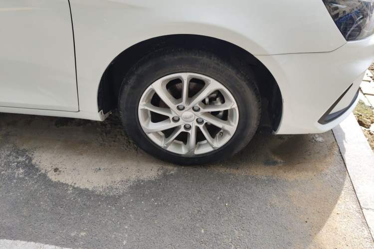 Used Geely Auto Emgrand 2021 UP 1.5L CVT Luxury Model Exterior 1