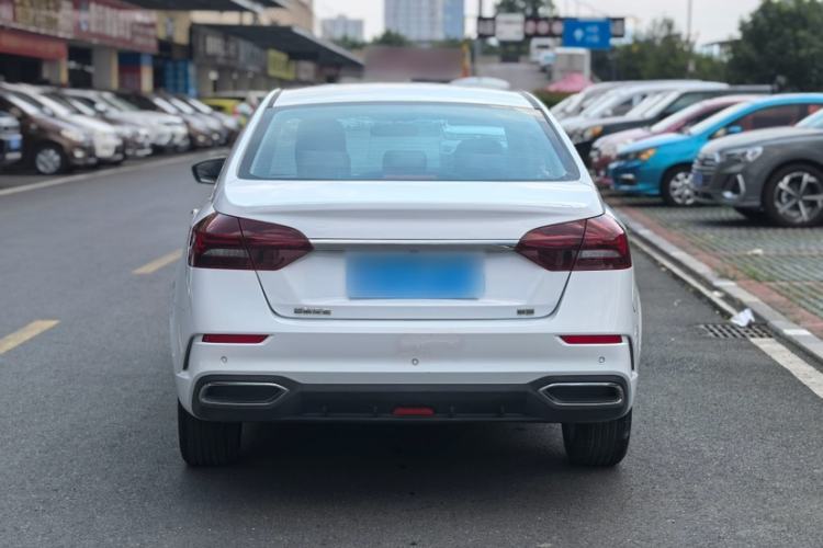 Used Geely Auto Emgrand 2021 UP 1.5L Manual Luxury Model Exterior 1