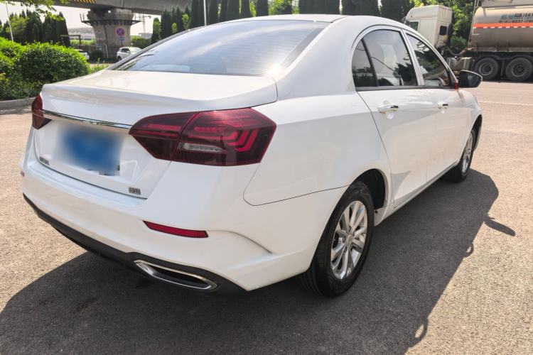 Used Geely Auto Emgrand 2021 UP 1.5L Manual Comfort Model Exterior 2