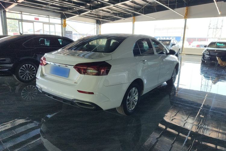 Used Geely Auto Emgrand 2021 UP 1.5L Manual Comfort Model Exterior 2
