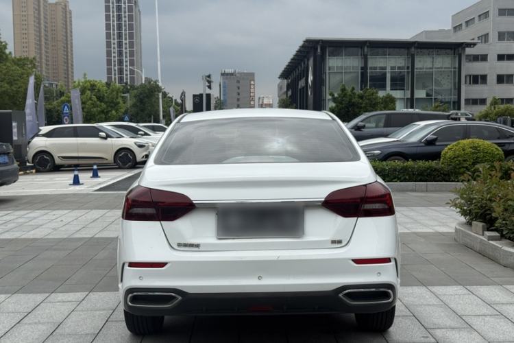 Used Geely Auto Emgrand 2021 UP 1.5L CVT Luxury Model Exterior 2
