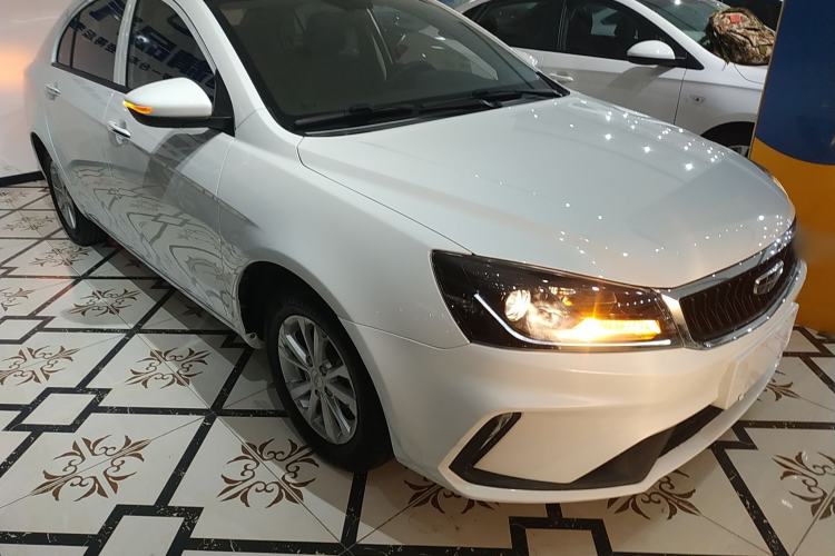 Used Geely Auto Emgrand 2021 UP 1.5L CVT Comfort Model Exterior 2