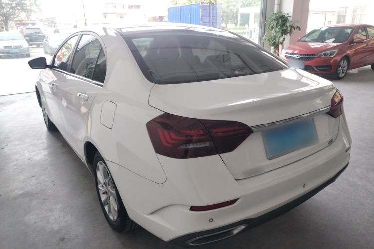 Used Geely Auto Emgrand 2021 UP 1.5L CVT Advanced Edition Exterior 2
