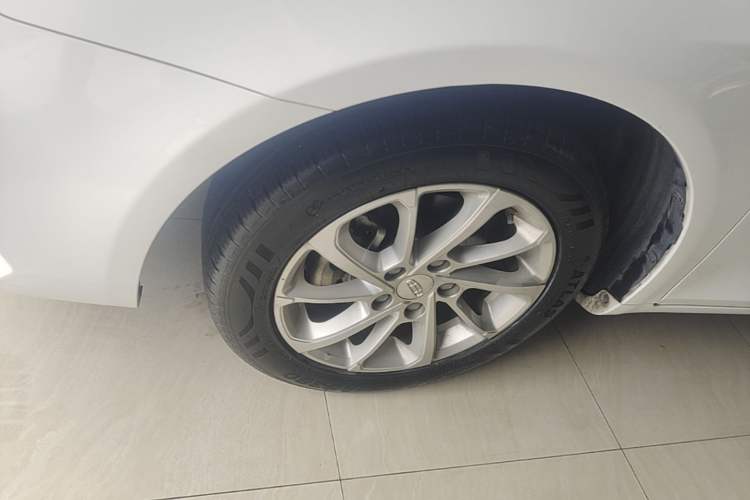 Used Geely Auto Emgrand 2021 UP 1.5L CVT Luxury Model Exterior 4