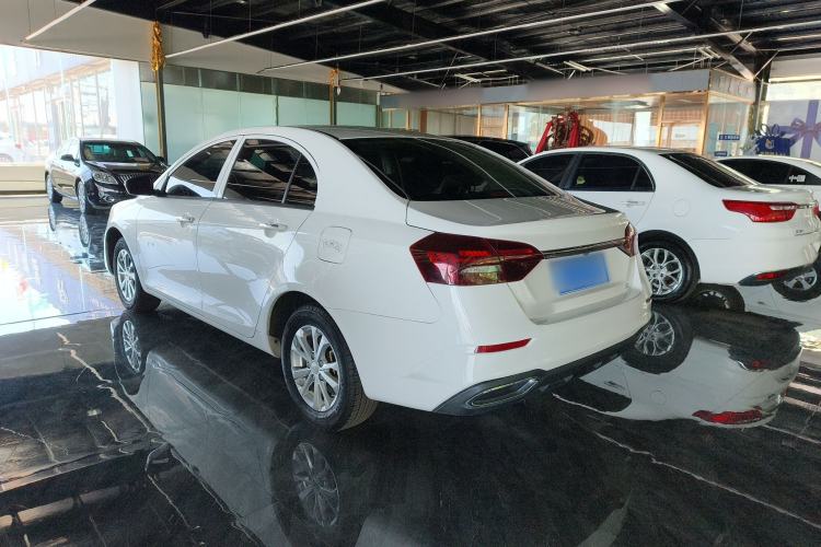 Used Geely Auto Emgrand 2021 UP 1.5L Manual Comfort Model Exterior 4
