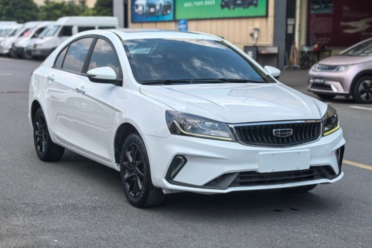 Used Geely Auto Emgrand 2021 UP 1.5L Manual Luxury Model Exterior 4