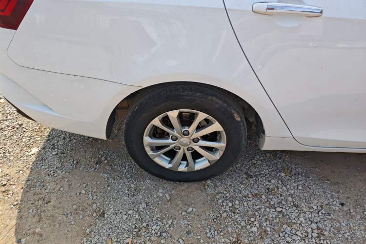 Used Geely Auto Emgrand 2021 UP 1.5L CVT Comfort Model Exterior 5