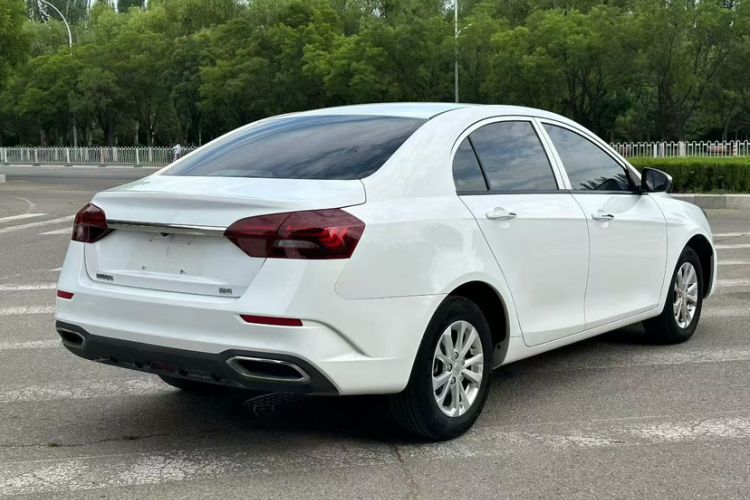 Used Geely Auto Emgrand 2021 UP 1.5L CVT Comfort Model Exterior 5