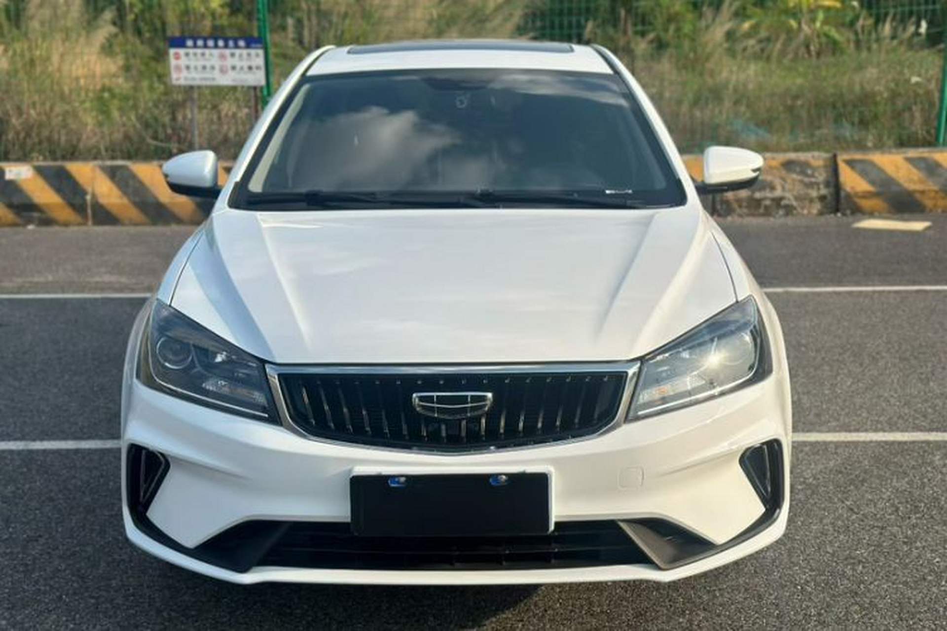 Used Geely Auto Emgrand 2021 UP 1.5L CVT Luxury Model Exterior 5