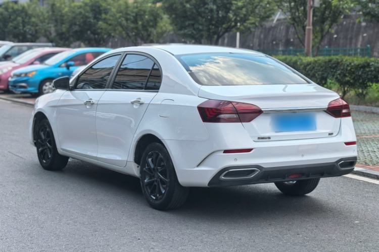 Used Geely Auto Emgrand 2021 UP 1.5L Manual Luxury Model Exterior 5