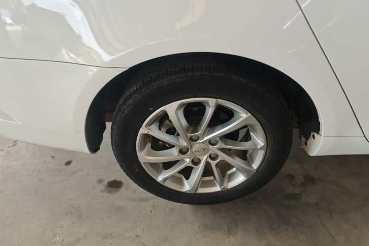 Used Geely Auto Emgrand 2021 UP 1.5L CVT Luxury Model Exterior 5