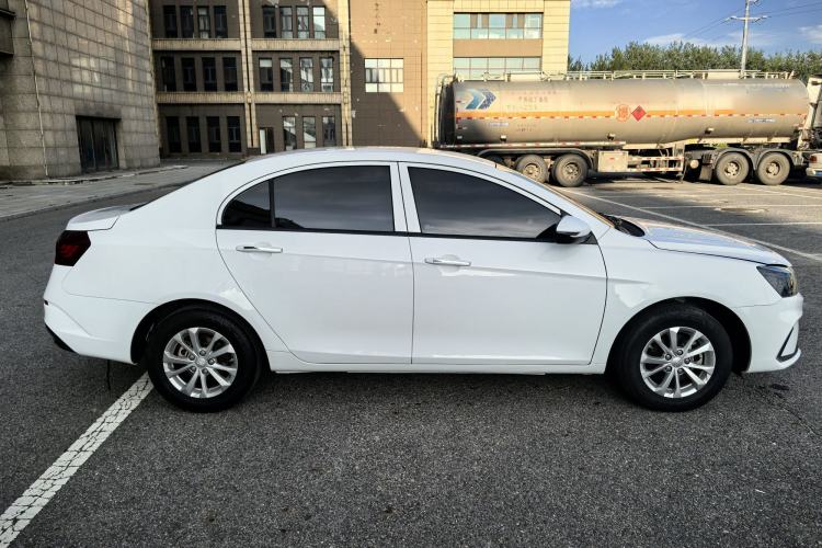 Used Geely Auto Emgrand 2021 UP 1.5L CVT Comfort Model Exterior 6
