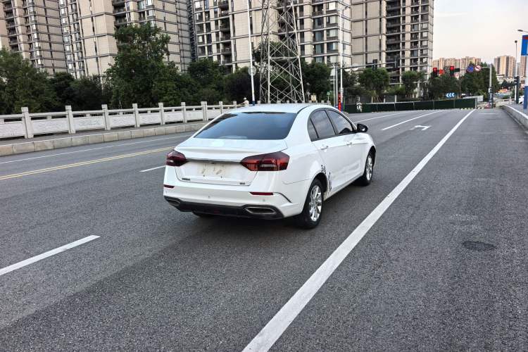 Used Geely Auto Emgrand 2021 UP 1.5L Manual Luxury Model Exterior 6