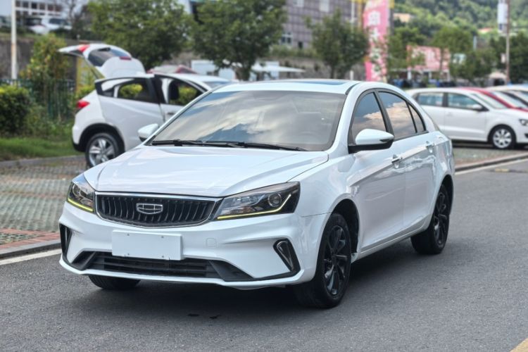 Used Geely Auto Emgrand 2021 UP 1.5L Manual Luxury Model Exterior 6