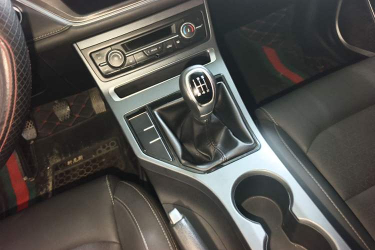 Used Geely Auto Emgrand 2021 UP 1.5L Manual Luxury Model Gear Lever