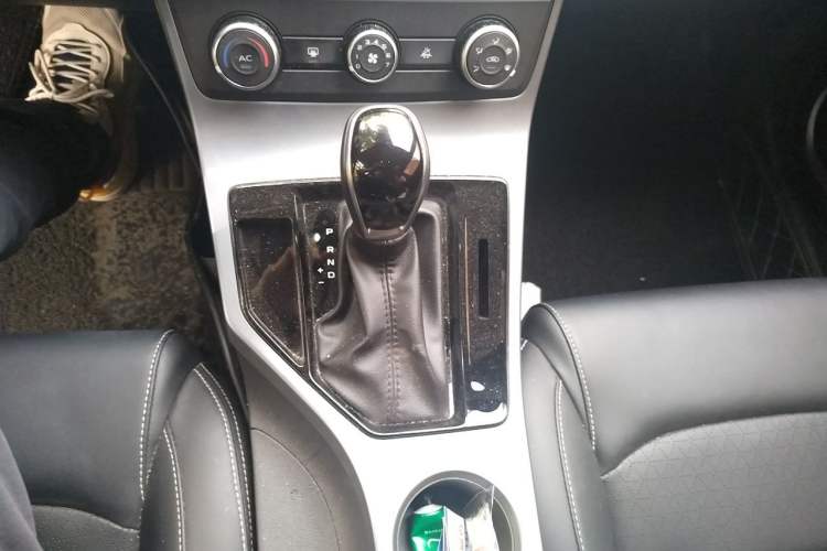 Used Geely Auto Emgrand 2021 UP 1.5L CVT Comfort Model Gear Lever