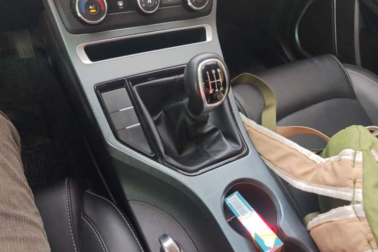 Used Geely Auto Emgrand 2021 UP 1.5L Manual Comfort Model Gear Lever