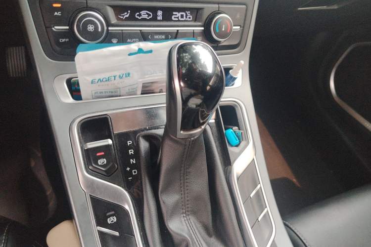 Used Geely Auto Emgrand 2021 UP 1.5L CVT Luxury Model Gear Lever