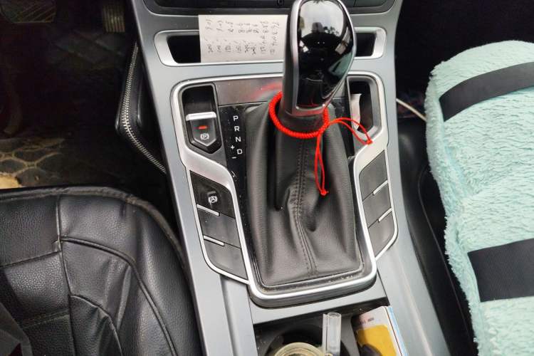 Used Geely Auto Emgrand 2021 UP 1.5L CVT Advanced Edition Gear Lever