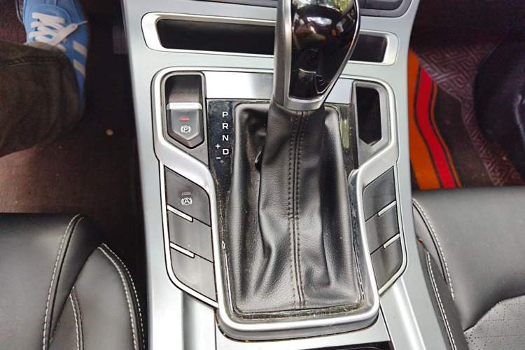 Used Geely Auto Emgrand 2021 UP 1.5L CVT Advanced Edition Gear Lever