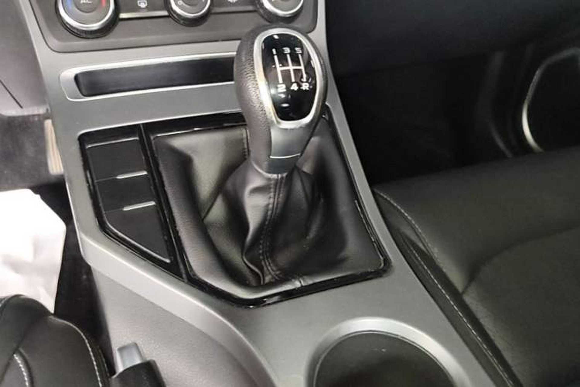 Used Geely Auto Emgrand 2021 UP 1.5L Manual Comfort Model Gear Lever
